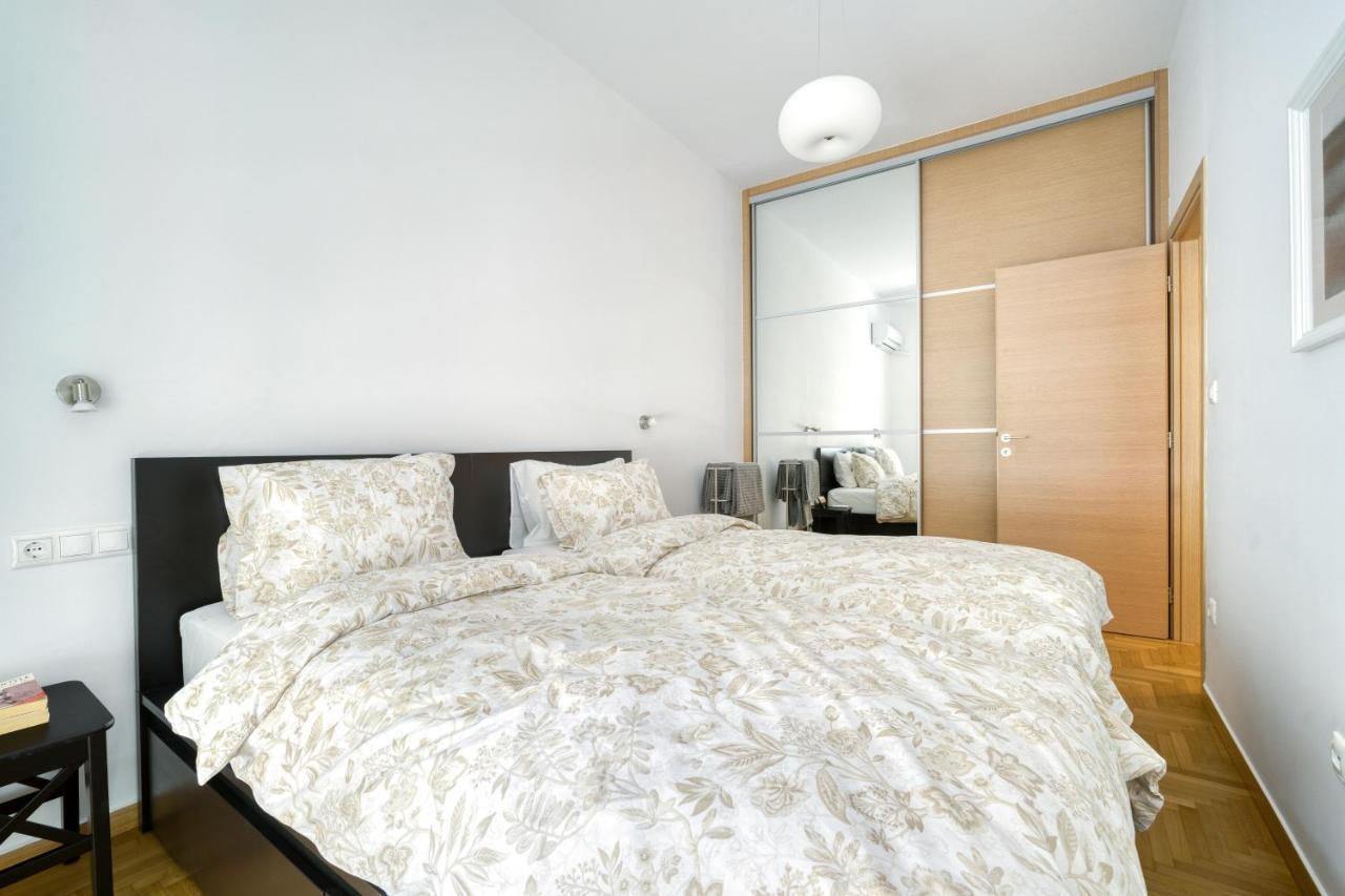 Stylish, Sunny New 2 Bedroom, Prime Central 雅典 外观 照片
