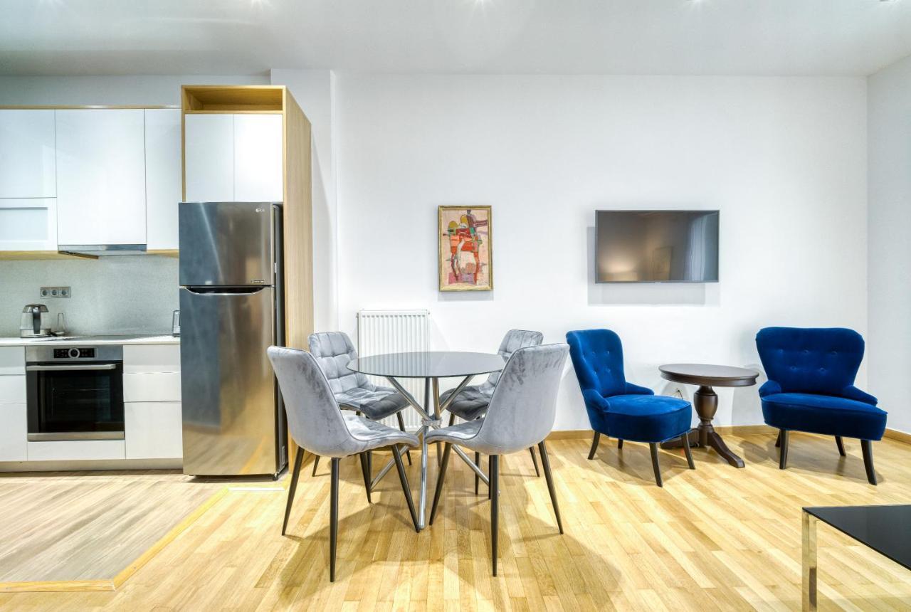 Stylish, Sunny New 2 Bedroom, Prime Central 雅典 外观 照片
